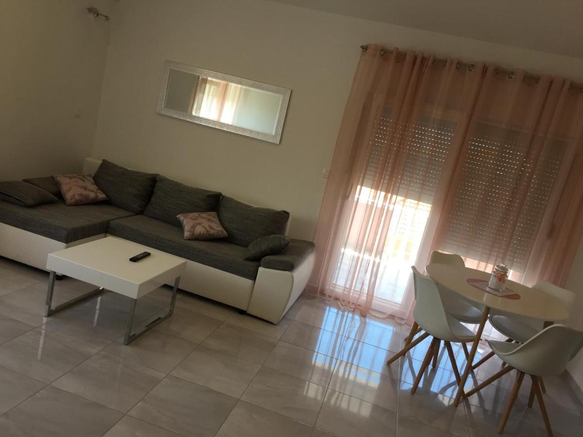 זאדאר Apartments Stars מראה חיצוני תמונה