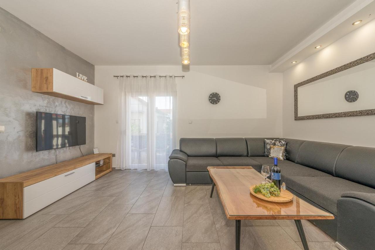 זאדאר Apartments Stars מראה חיצוני תמונה